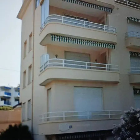 Center,top Floor Luxurious 4 Bed Apt